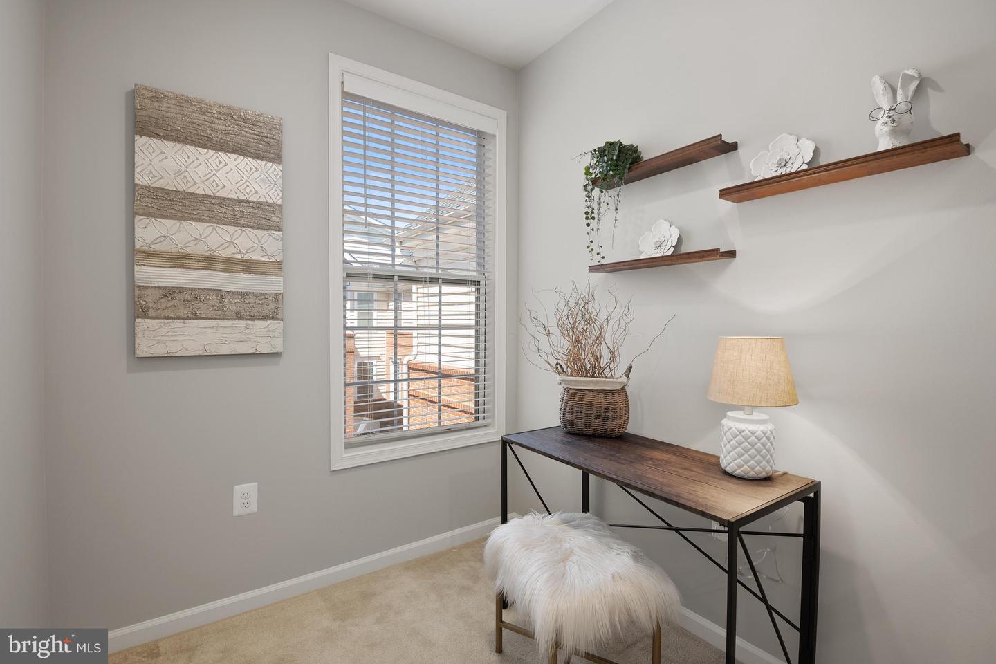 23315 MILLTOWN KNOLL SQUARE Unit: 116