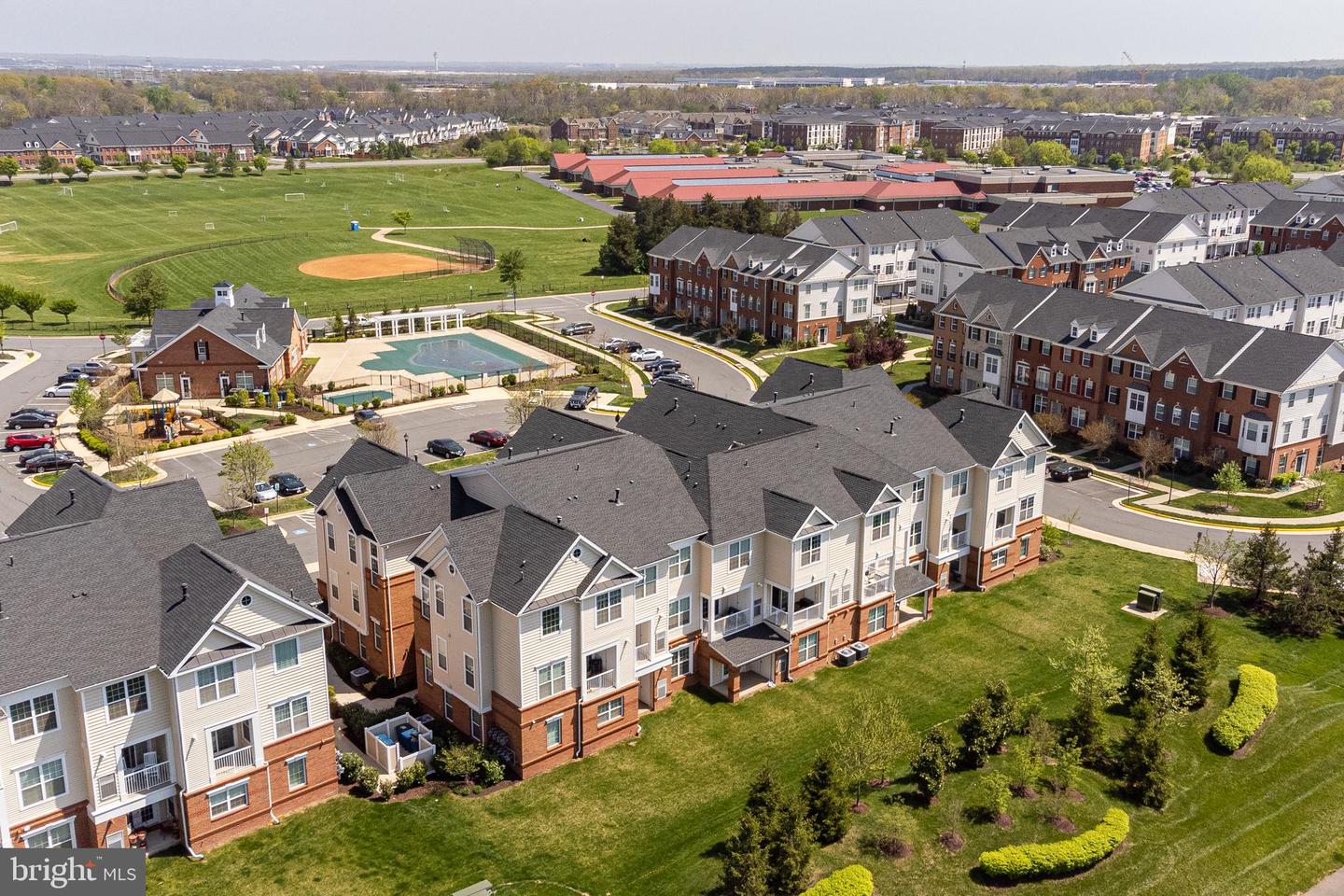 23315 MILLTOWN KNOLL SQUARE Unit: 116