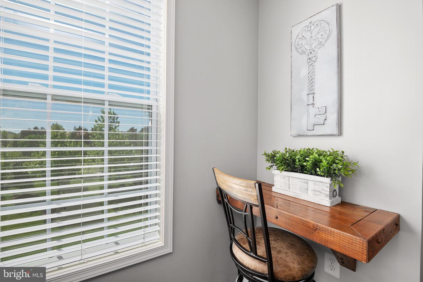 23315 MILLTOWN KNOLL SQUARE Unit: 116