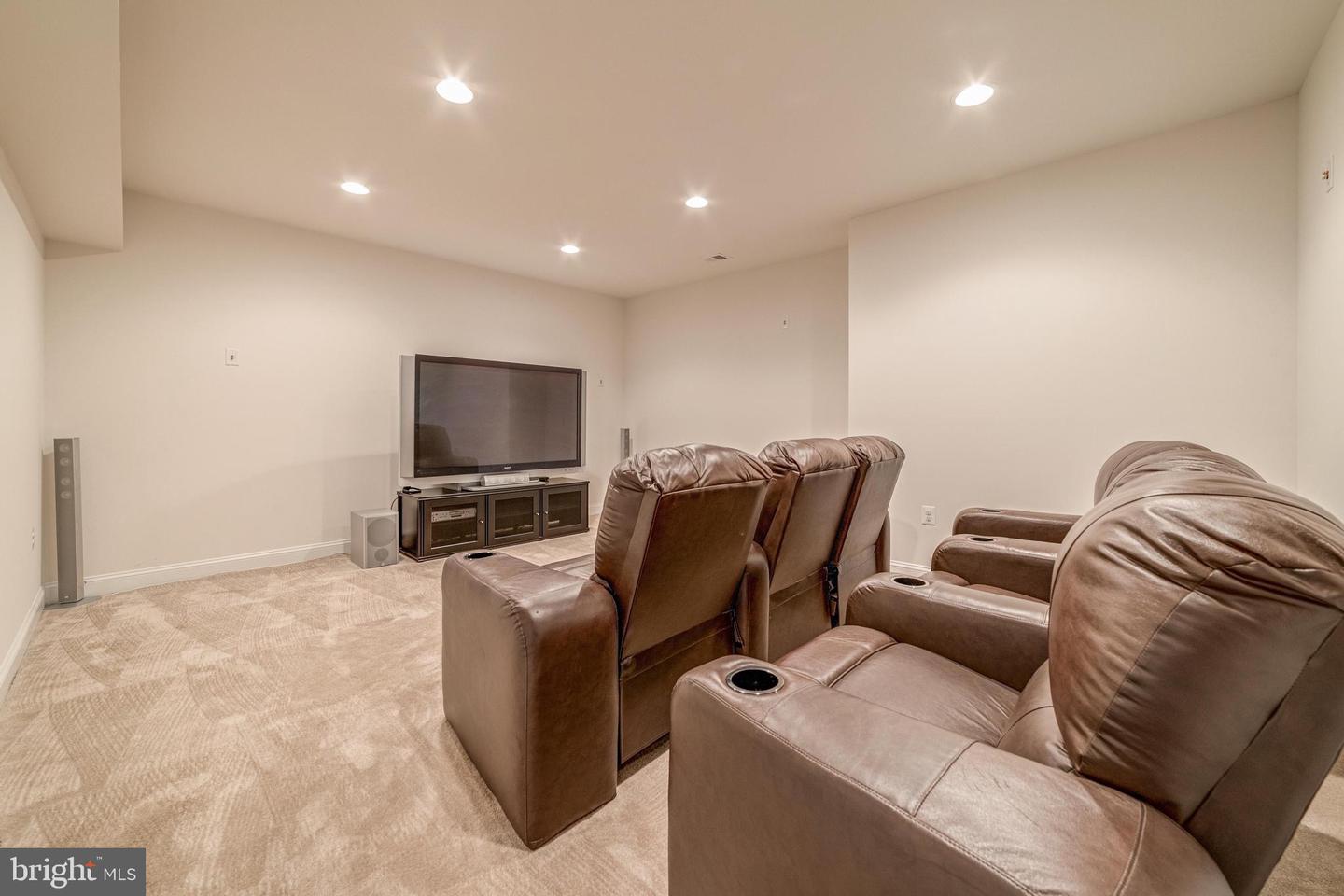 36488 WHISPERING SPRINGS COURT