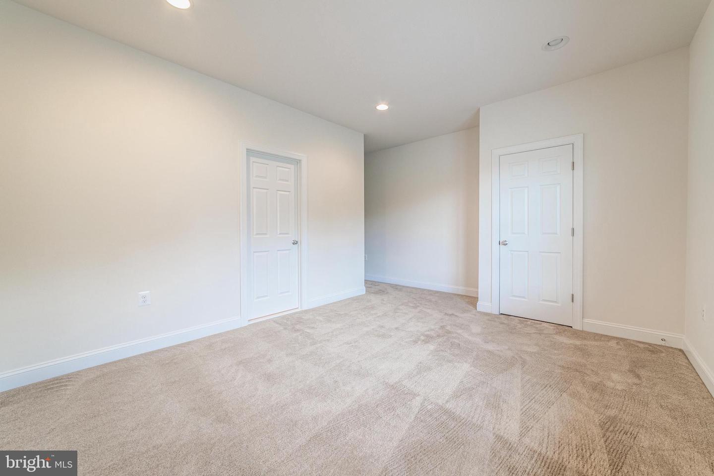 36488 WHISPERING SPRINGS COURT