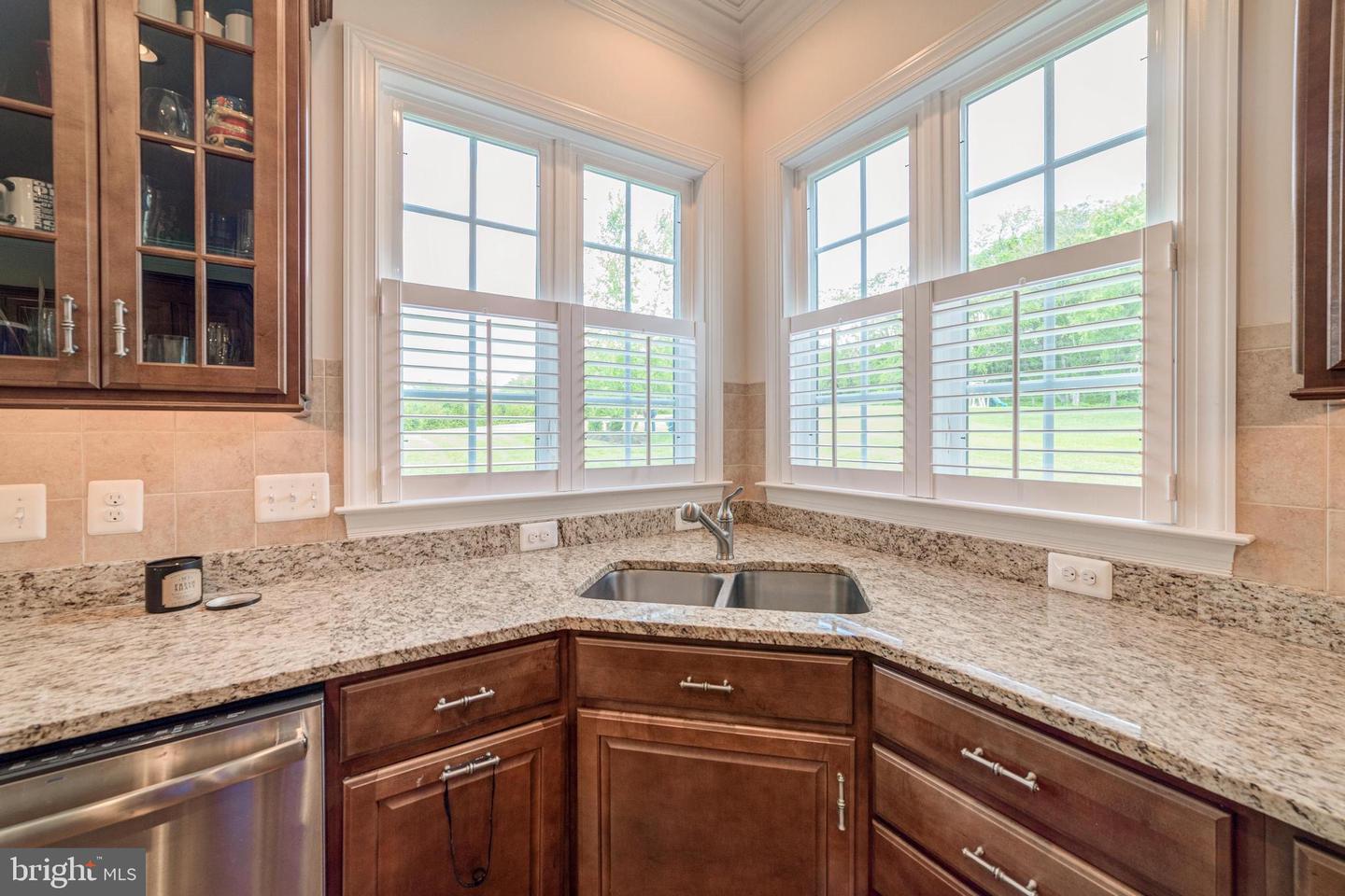 36488 WHISPERING SPRINGS COURT