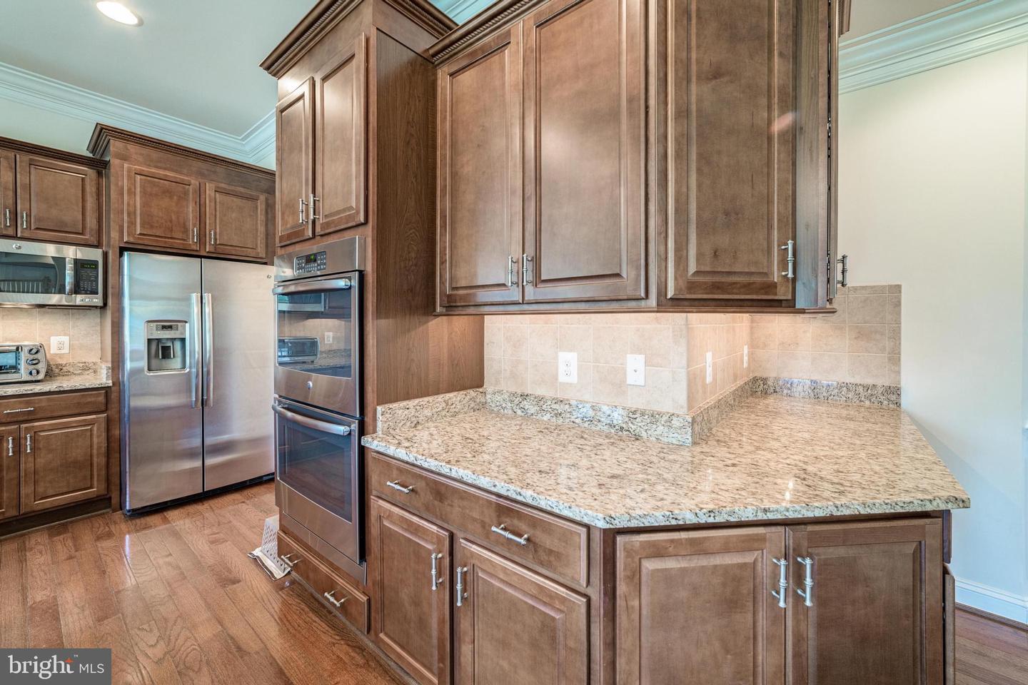 36488 WHISPERING SPRINGS COURT