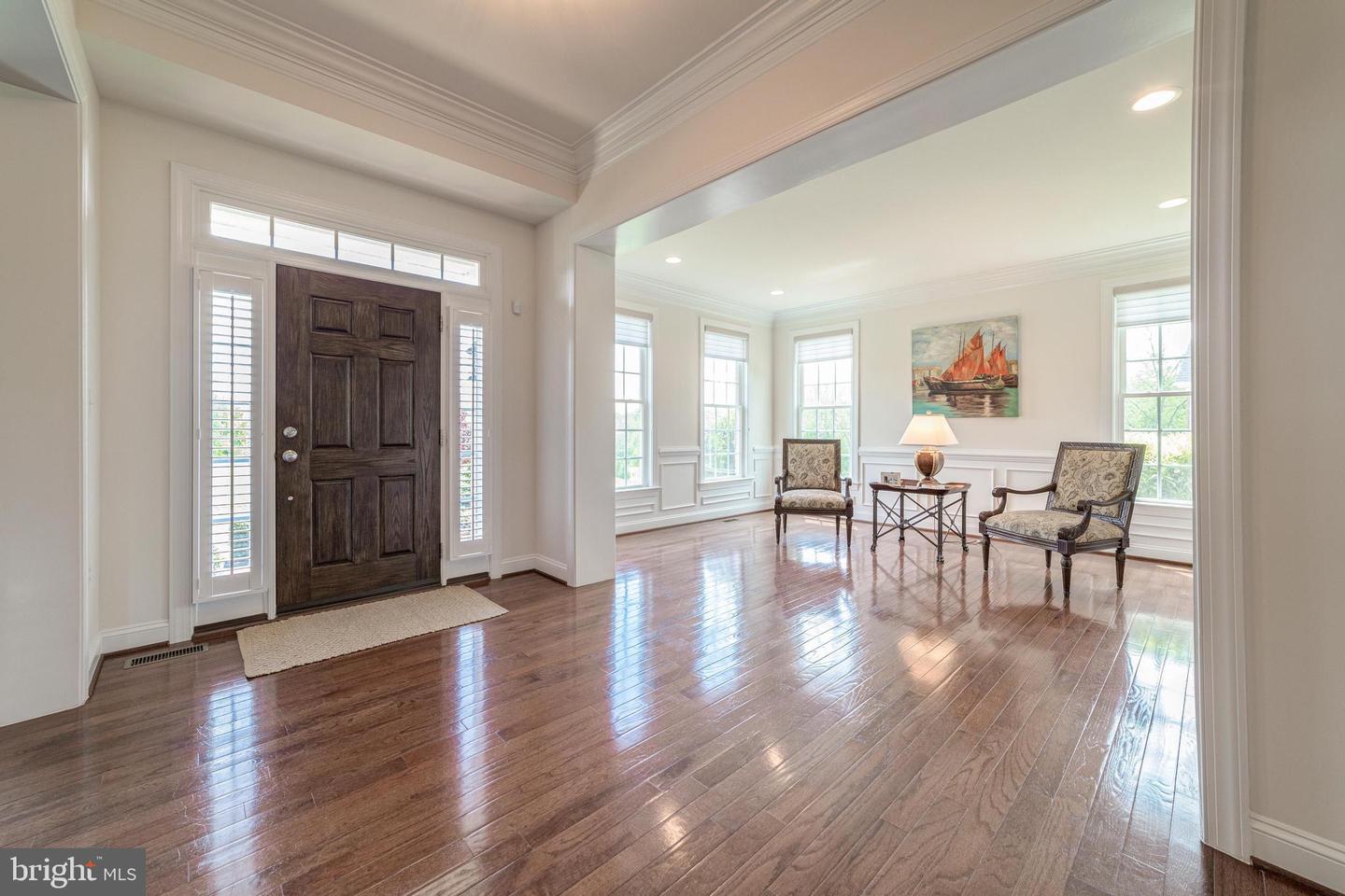 36488 WHISPERING SPRINGS COURT
