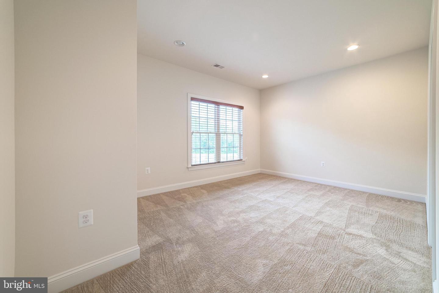 36488 WHISPERING SPRINGS COURT