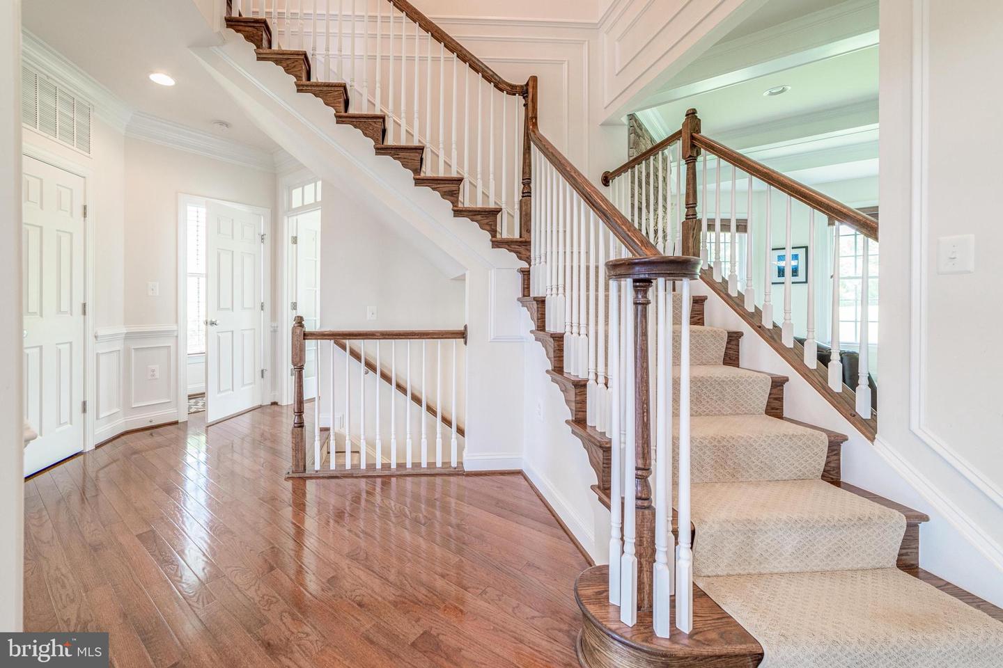 36488 WHISPERING SPRINGS COURT