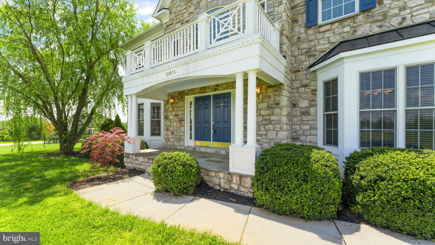 38015 HIGHLAND FARM PLACE