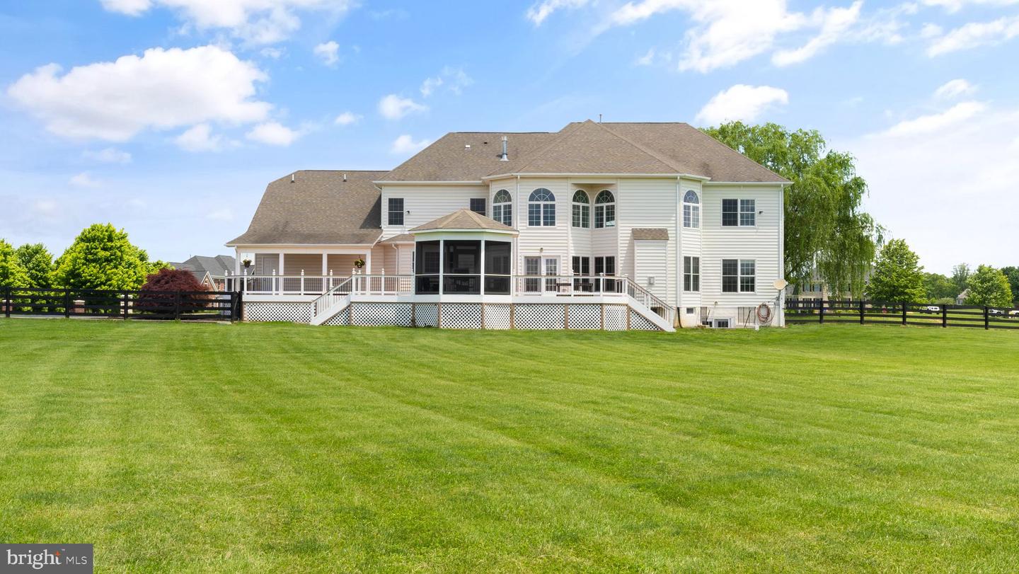 38015 HIGHLAND FARM PLACE