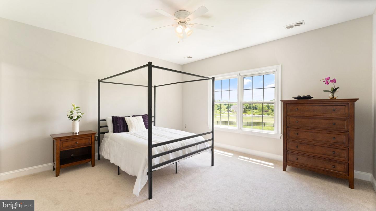 38015 HIGHLAND FARM PLACE