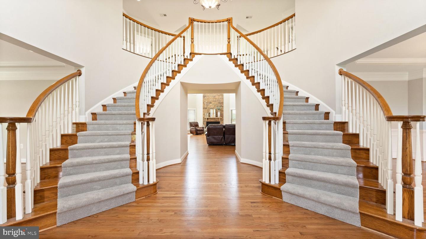 38015 HIGHLAND FARM PLACE