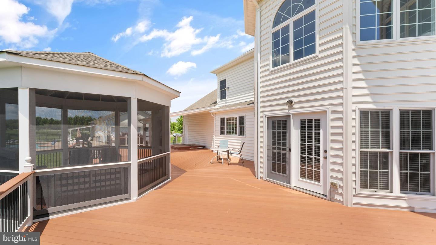 38015 HIGHLAND FARM PLACE