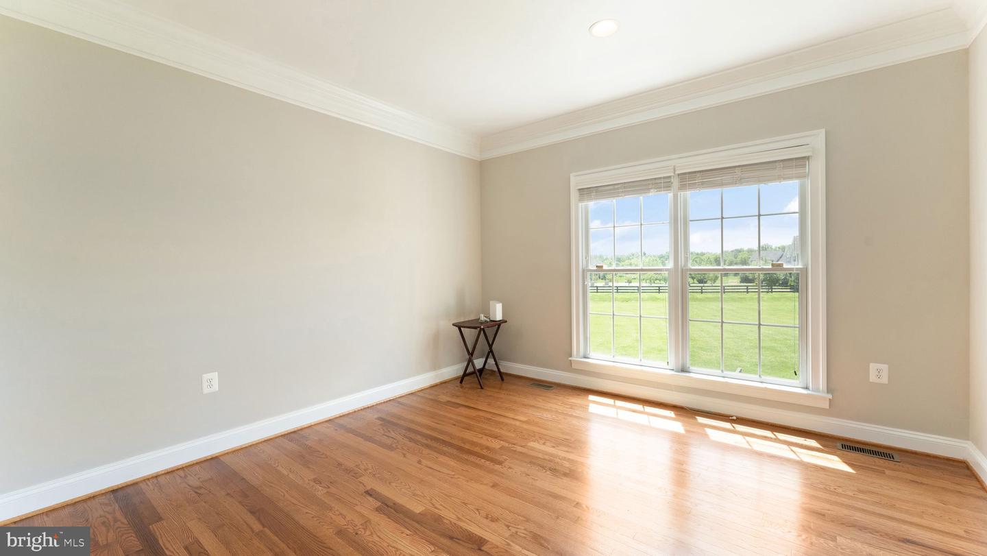 38015 HIGHLAND FARM PLACE