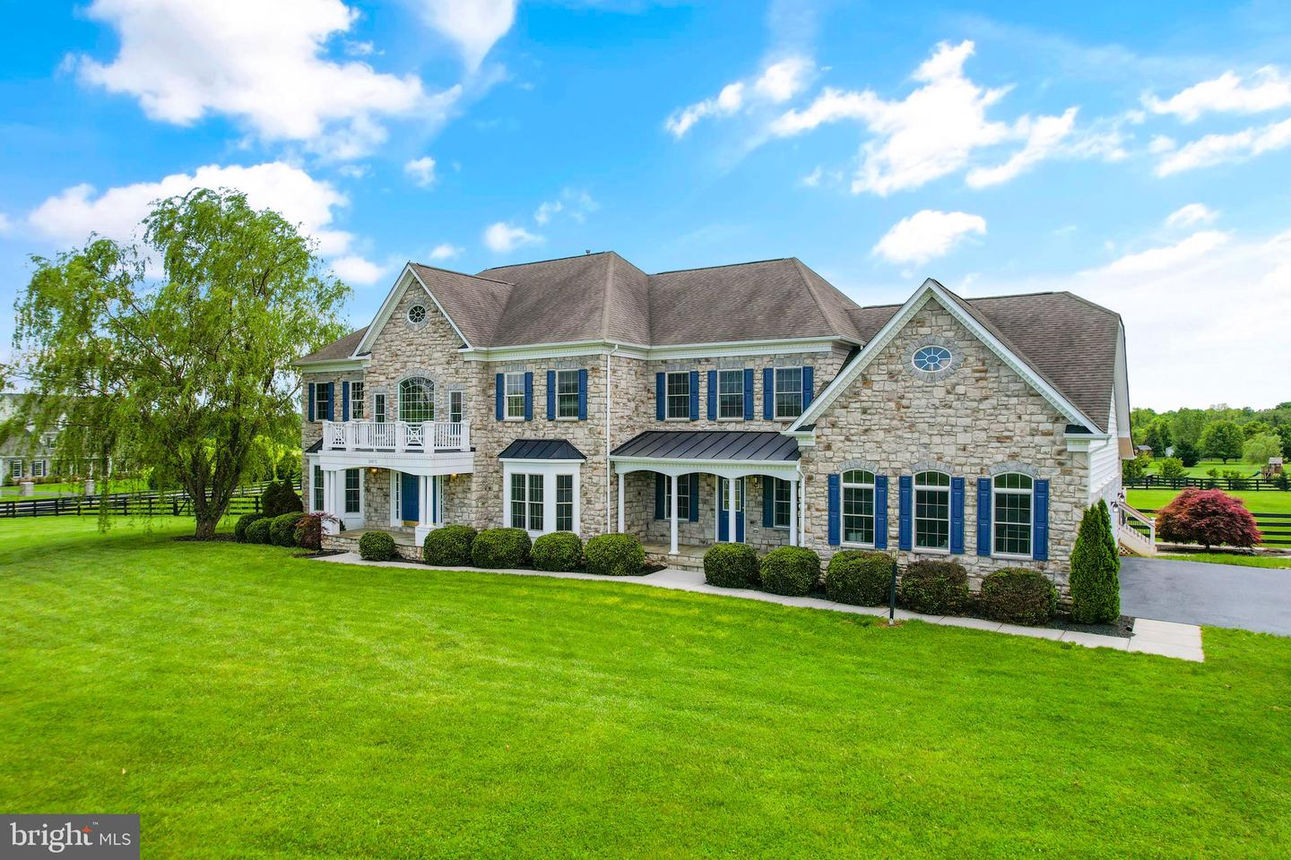 38015 HIGHLAND FARM PLACE