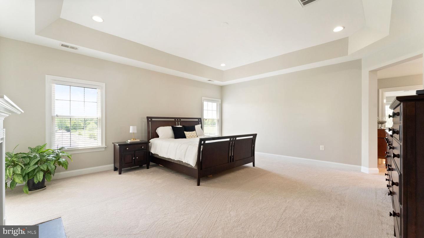 38015 HIGHLAND FARM PLACE