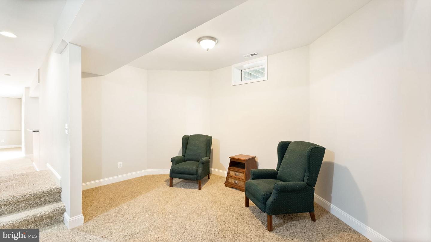 38015 HIGHLAND FARM PLACE