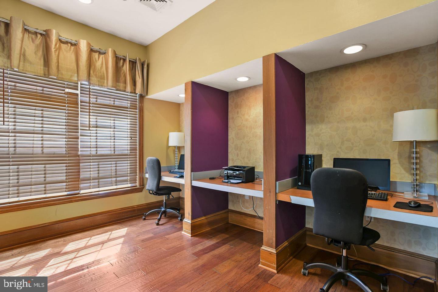 510 SUNSET VIEW TERRACE SE Unit: 204