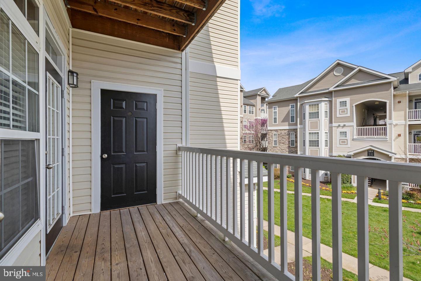 510 SUNSET VIEW TERRACE SE Unit: 204
