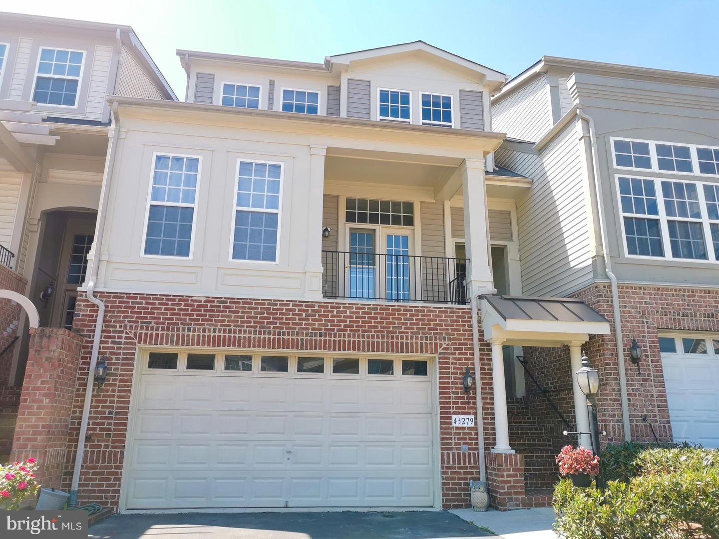 43279 TUMBLETREE TERRACE