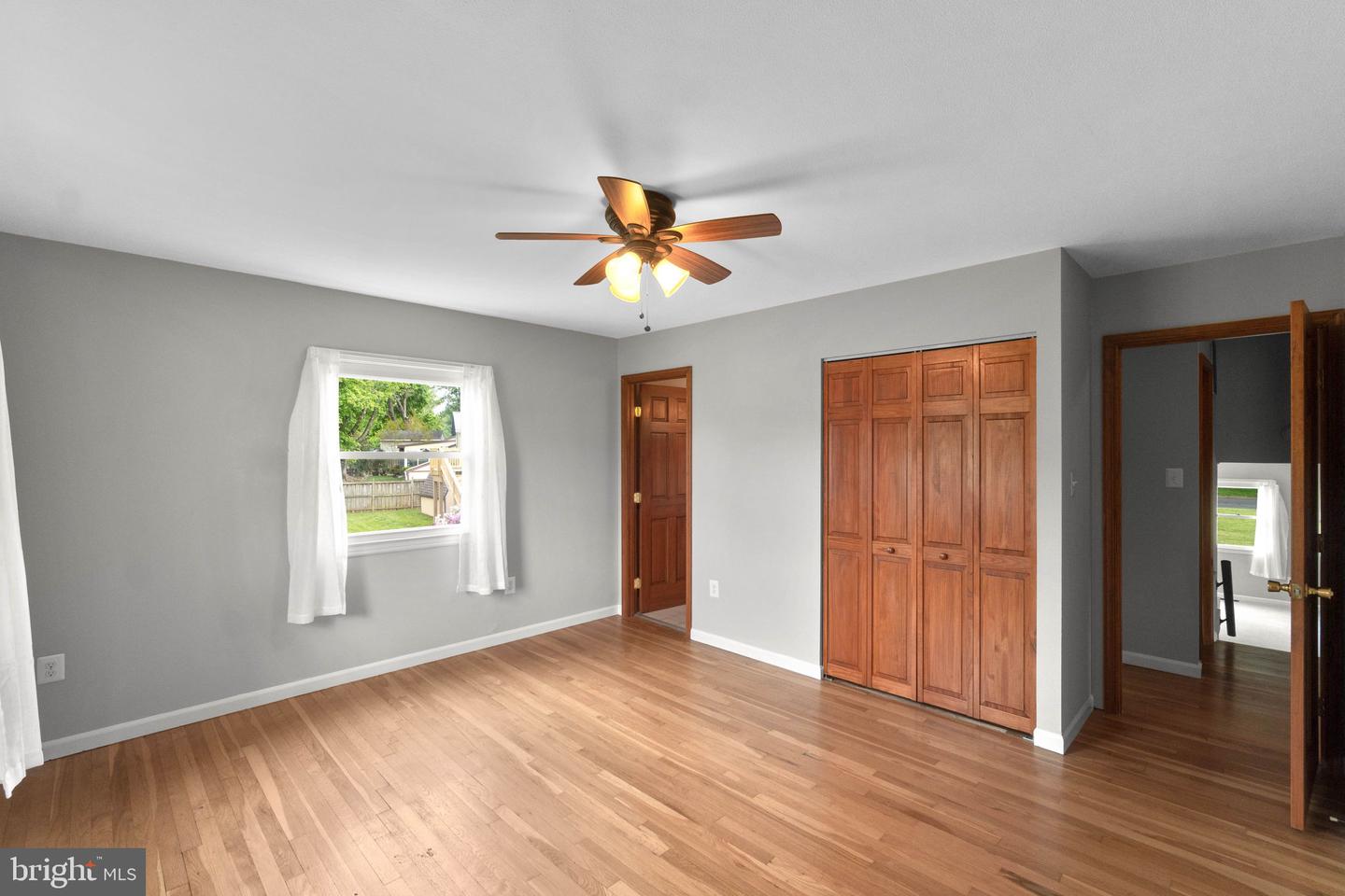 604 W JASPER COURT