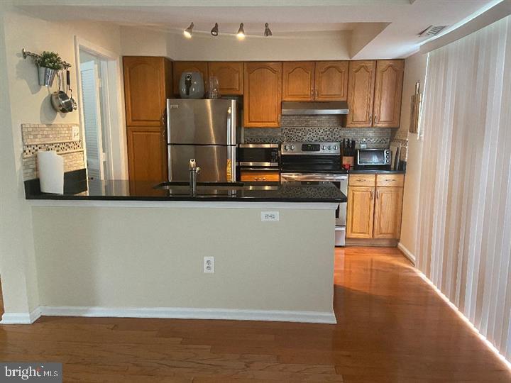 21774 CANOPY TERRACE