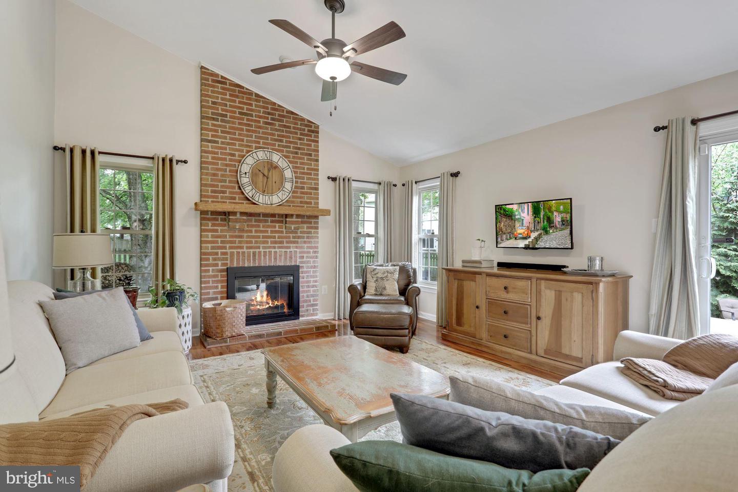 37825 PERKINS COURT