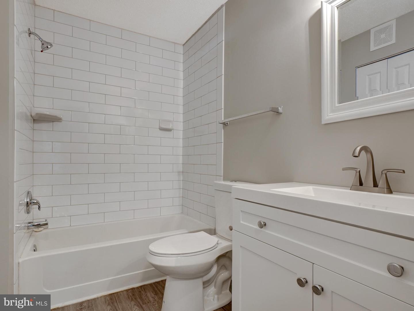 124 FORT EVANS ROAD SE Unit: D