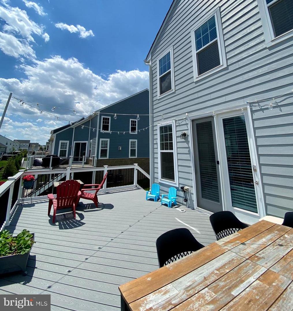 1115 AKAN STREET SE