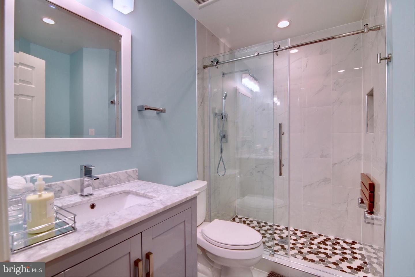 21386 ASHBURN RUN PLACE