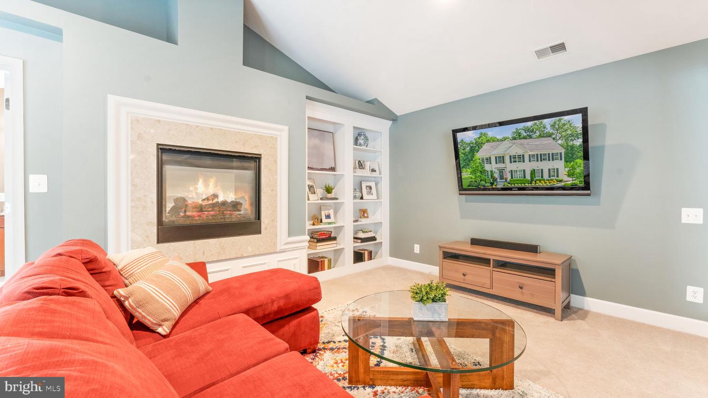 21130 WHITE CLAY PLACE
