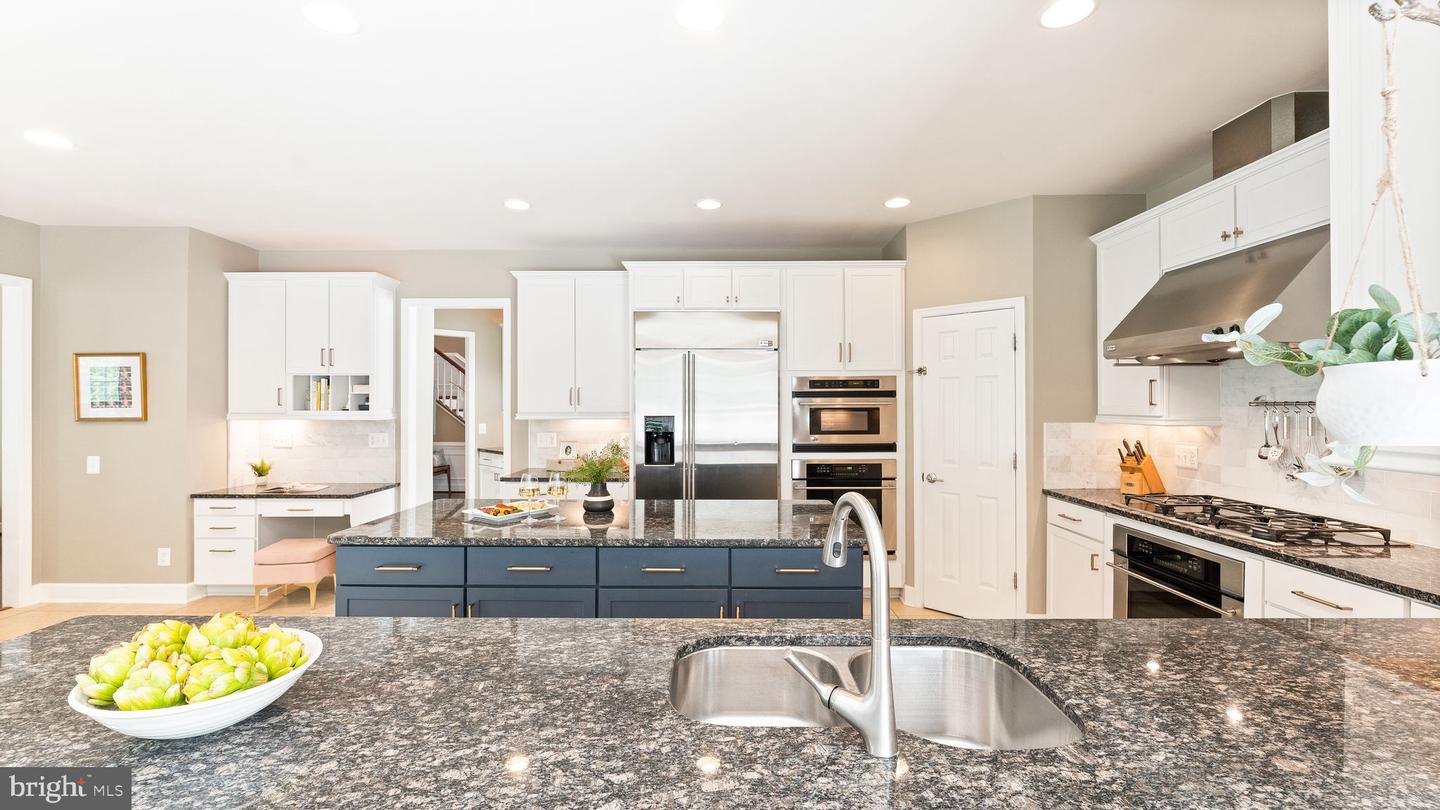 21130 WHITE CLAY PLACE