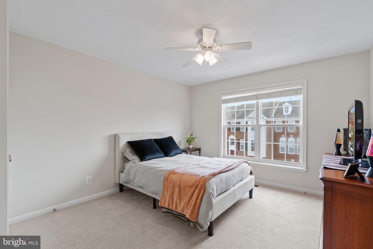 22676 SIMONET BLANC TERRACE