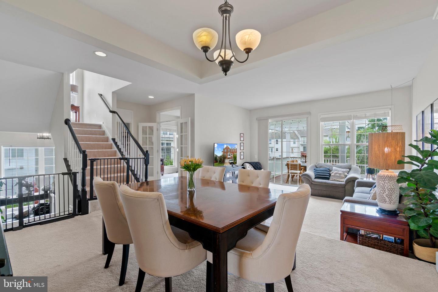 22676 SIMONET BLANC TERRACE