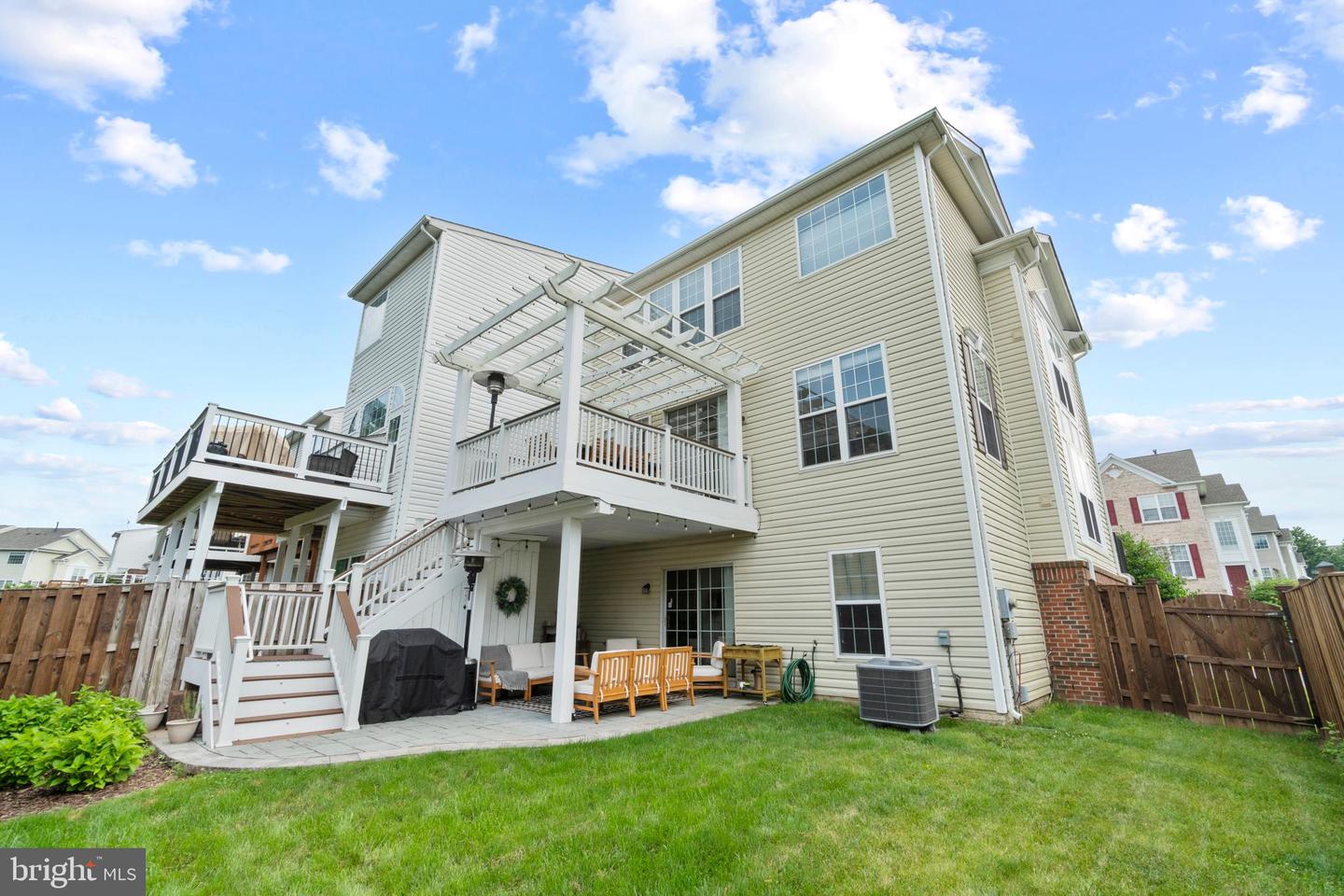 22676 SIMONET BLANC TERRACE