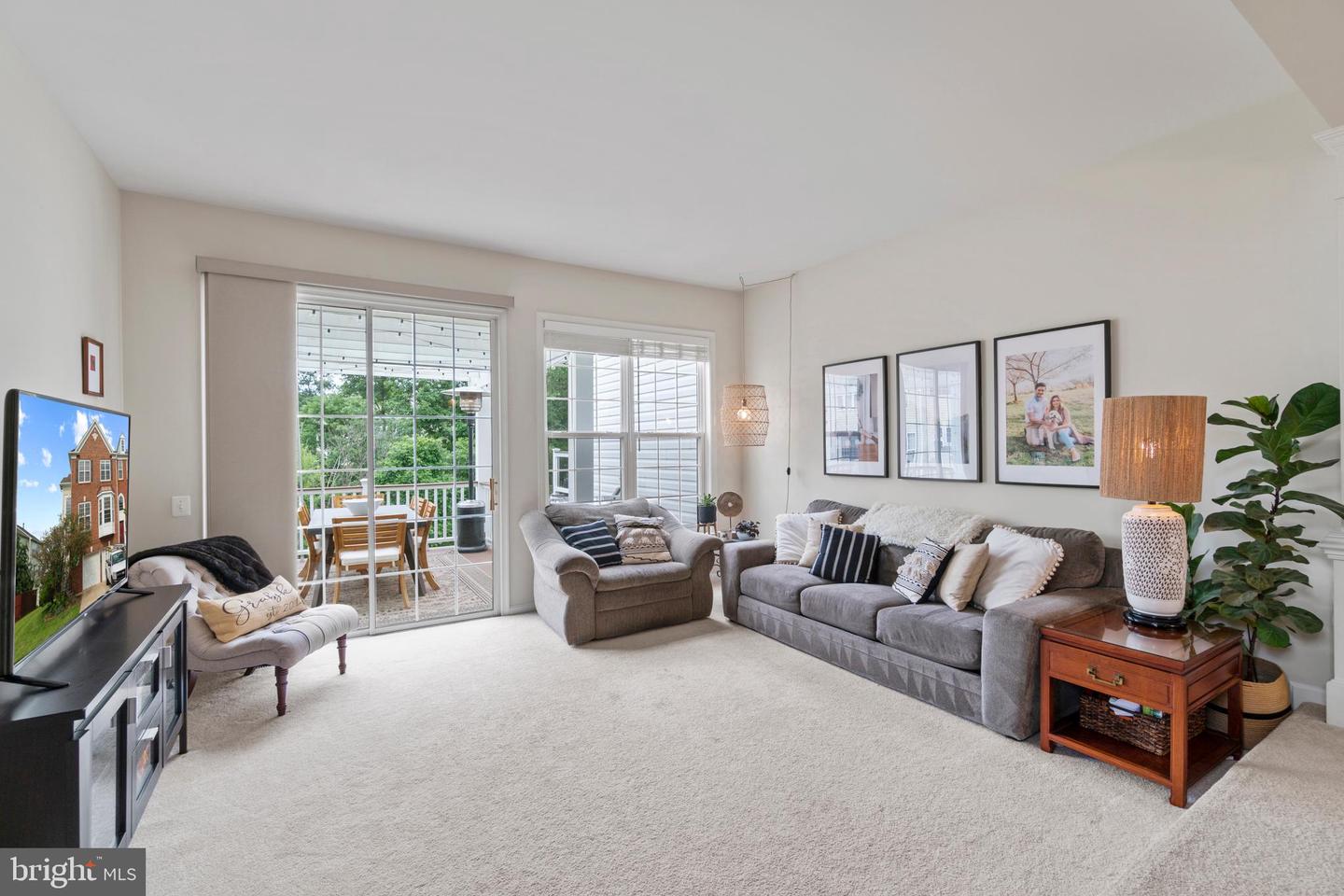 22676 SIMONET BLANC TERRACE