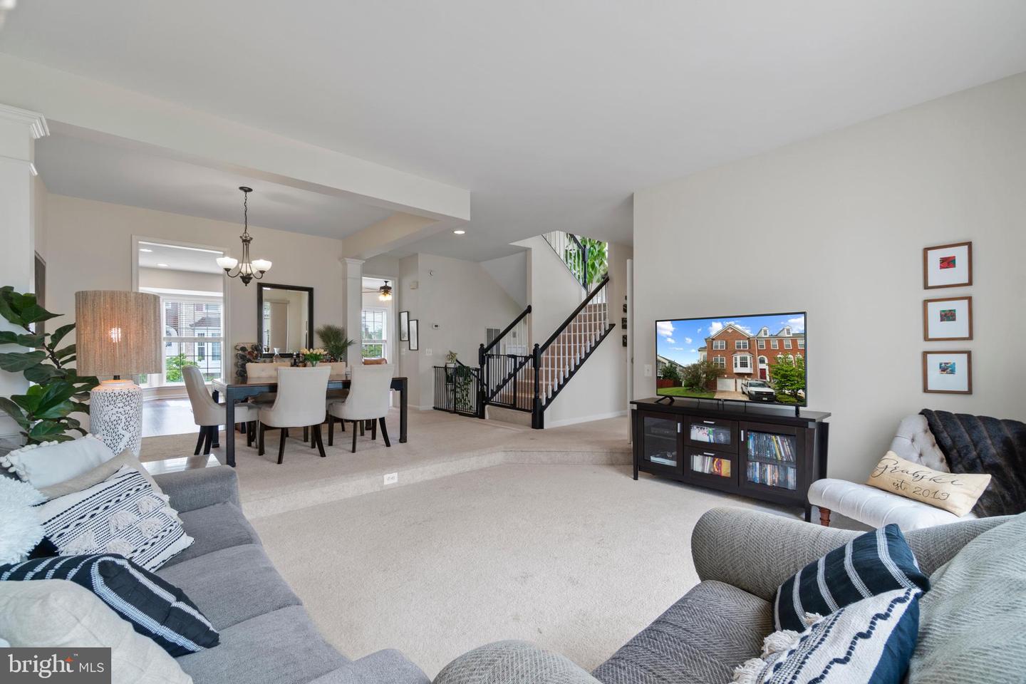 22676 SIMONET BLANC TERRACE