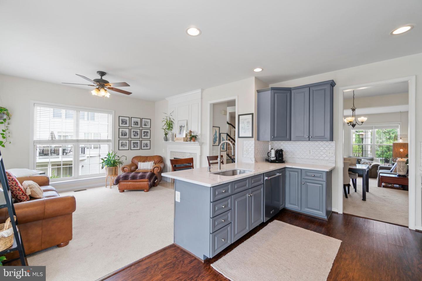 22676 SIMONET BLANC TERRACE