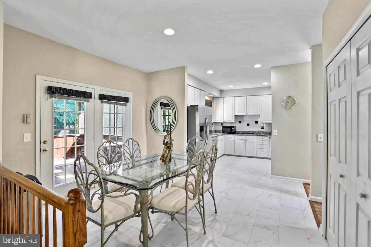 20834 BLYTHWOOD COURT