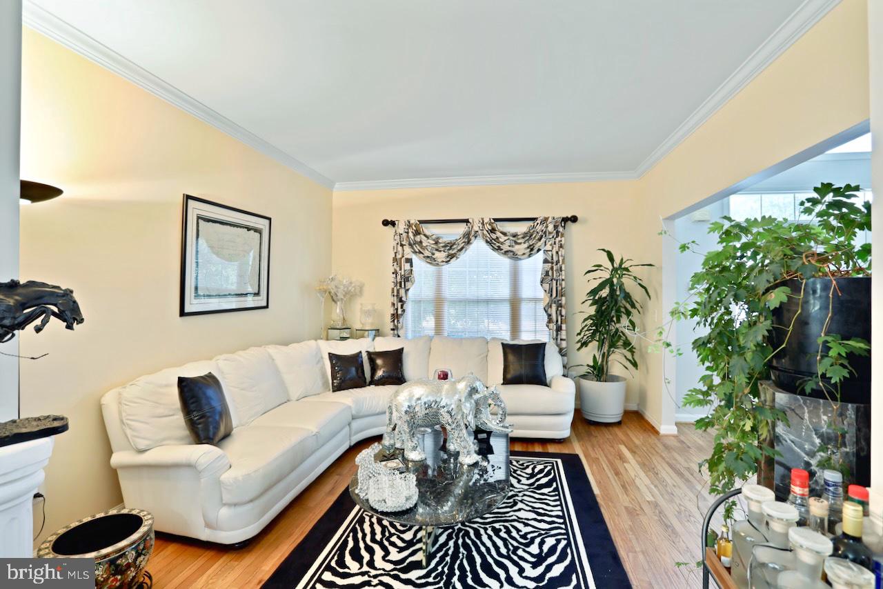 20834 BLYTHWOOD COURT