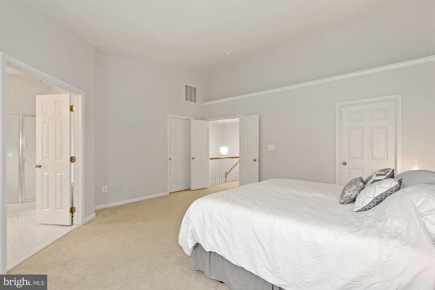 104 IVY HILLS TERRACE