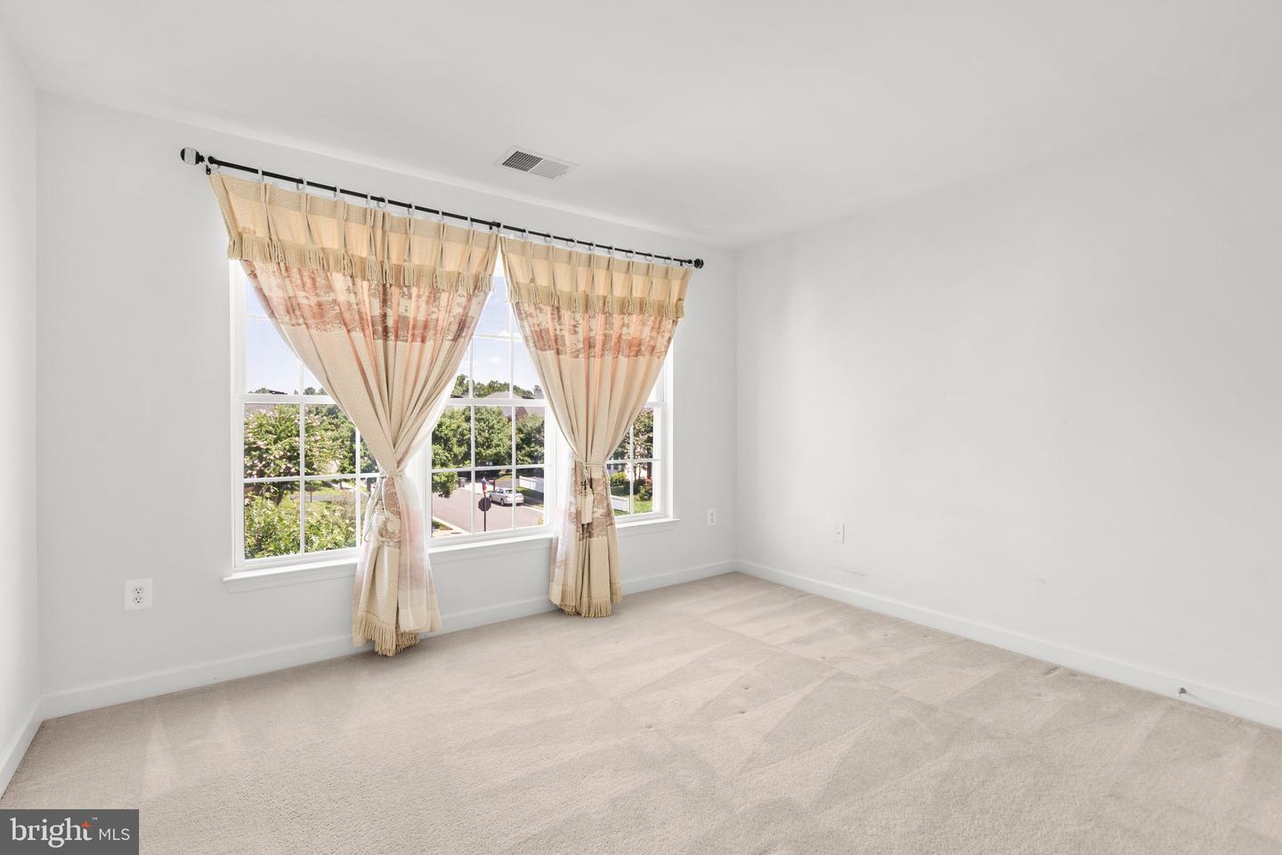 43087 CLAREMORRIS WAY