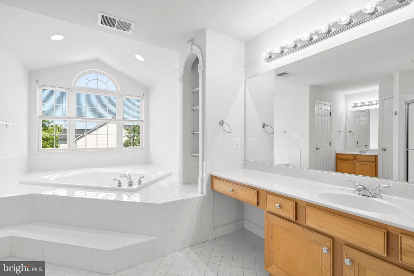 43087 CLAREMORRIS WAY