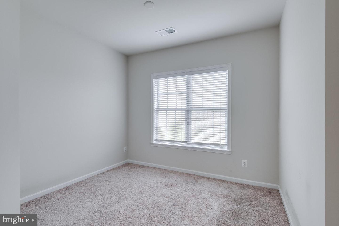 41256 LENAH POINT DRIVE
