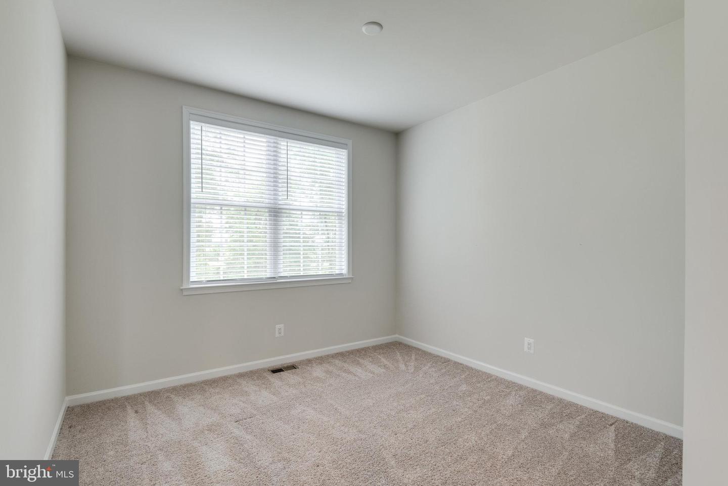 41256 LENAH POINT DRIVE