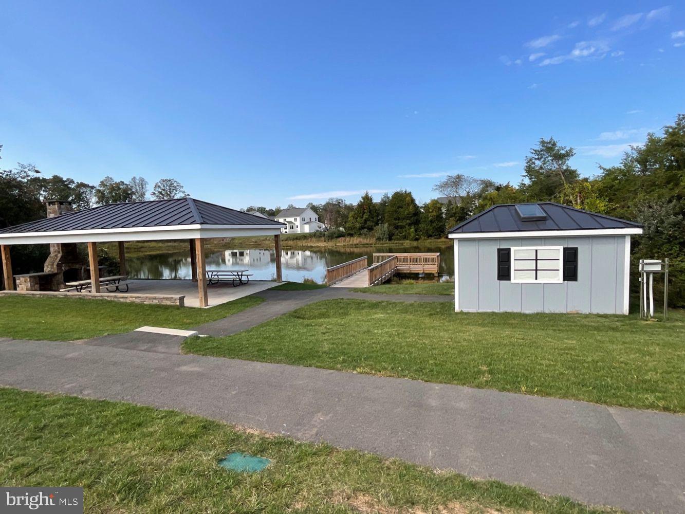 41256 LENAH POINT DRIVE
