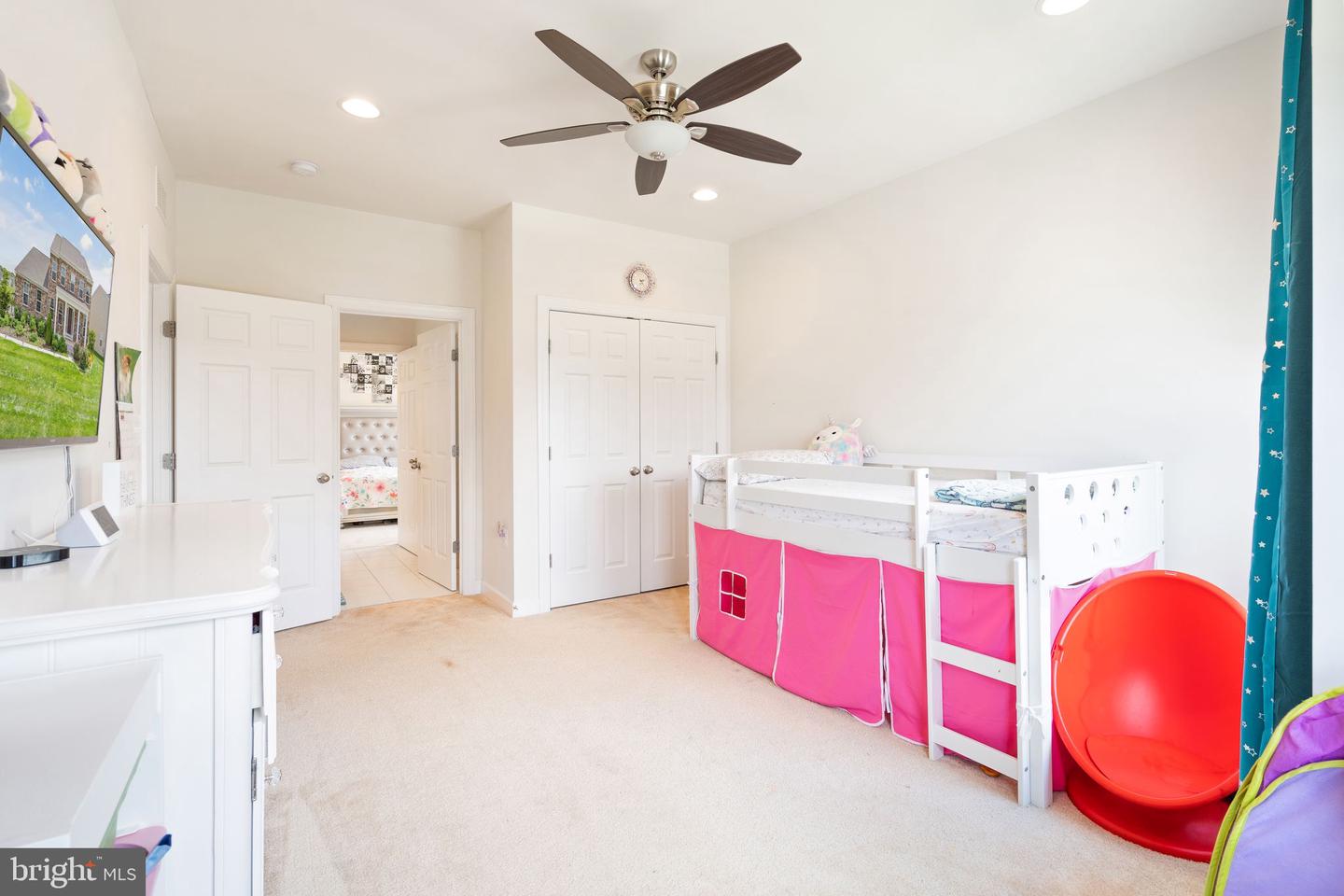 41418 NICHOLSON MEADOWS PLACE