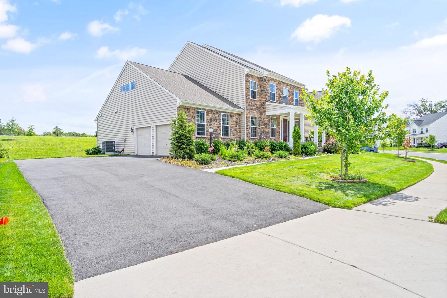 41418 NICHOLSON MEADOWS PLACE