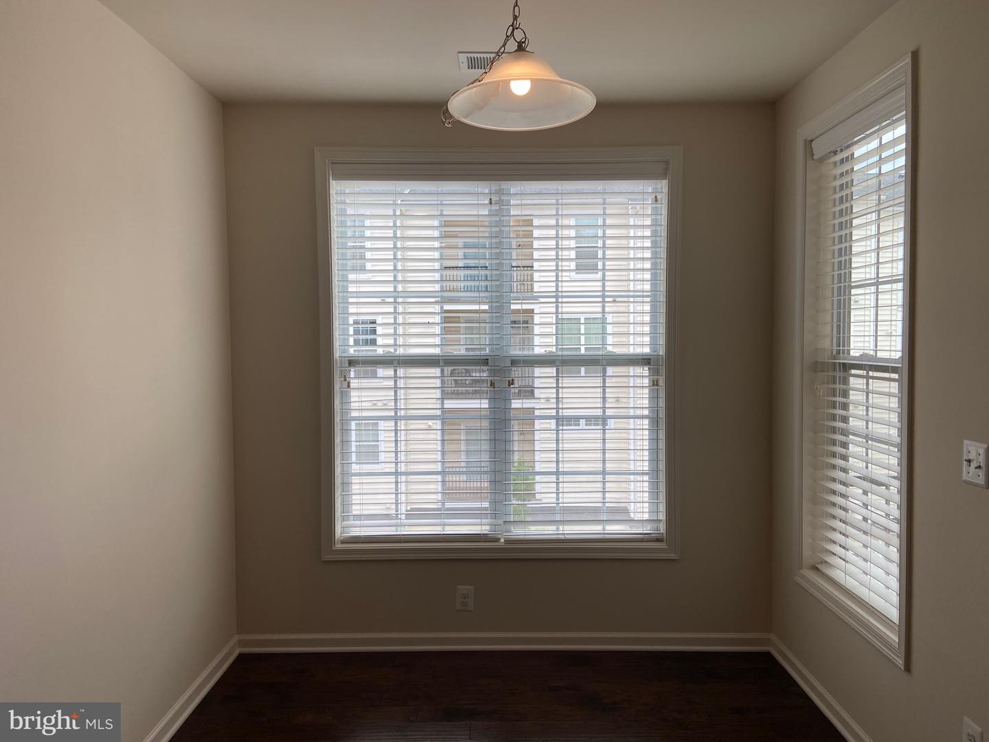 43097 THOROUGHFARE GAP TERRACE