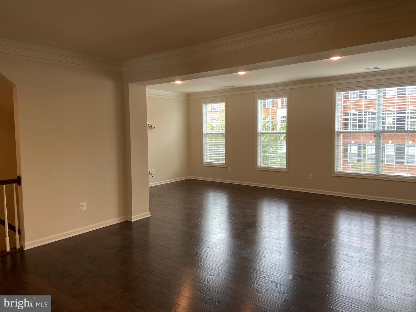 43097 THOROUGHFARE GAP TERRACE
