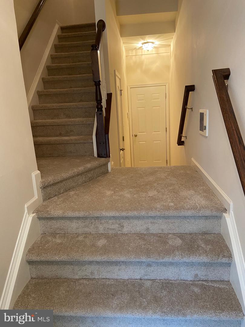 43097 THOROUGHFARE GAP TERRACE