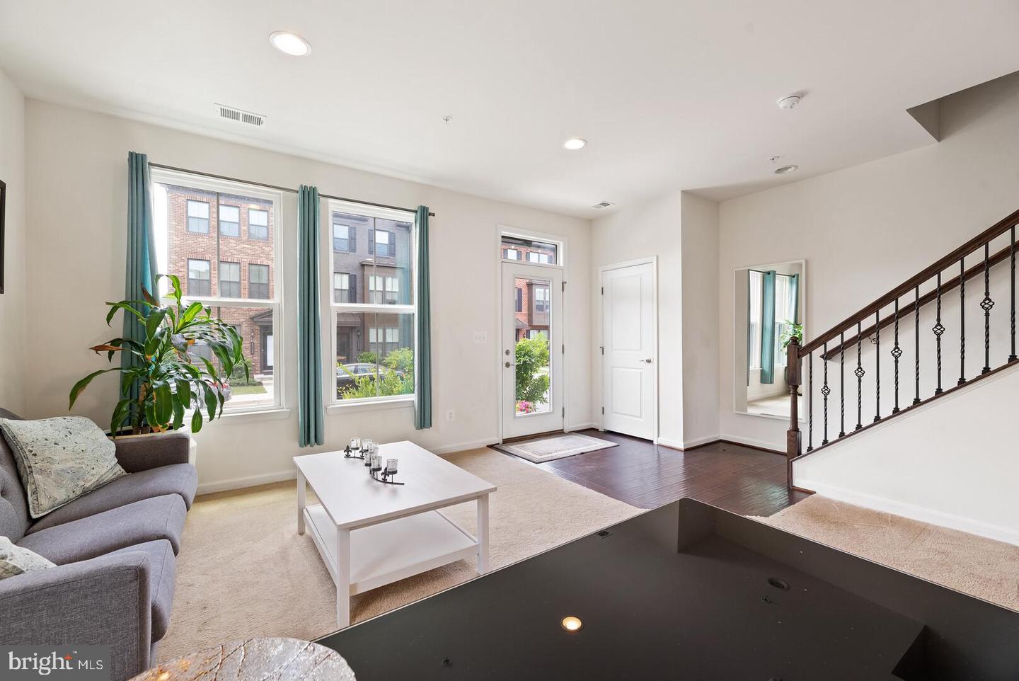 43328 JOHN MICHAEL TERRACE